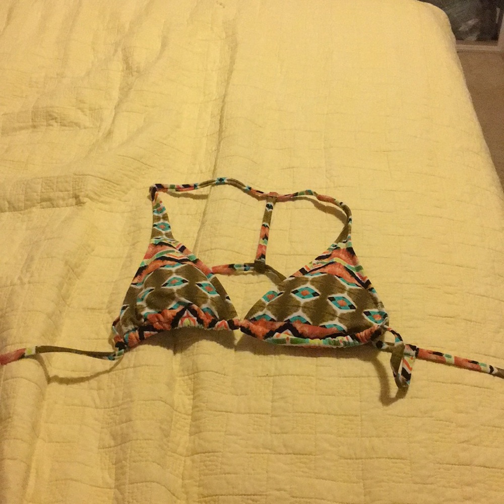 Bikini top